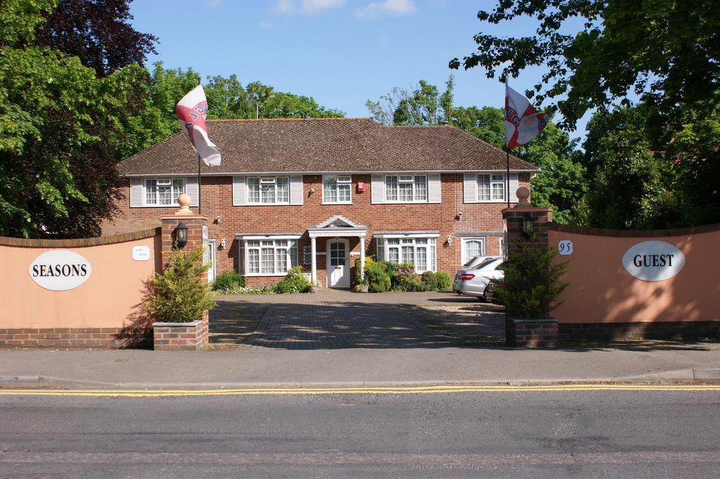 All Seasons Gatwick Guest House & Parking Horley Exterior foto